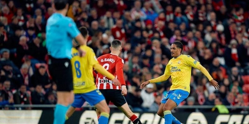 CLB Las Palmas: Lịch sử, thành tự của đội bóng đảo Canary 5 Las Palmas là việc đạt được vị trí thứ ba trong bảng xếp hạng La Liga